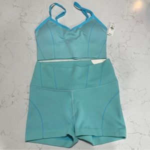 Aerie Offline Seamless Ribbed Activewear Bra and Short Set